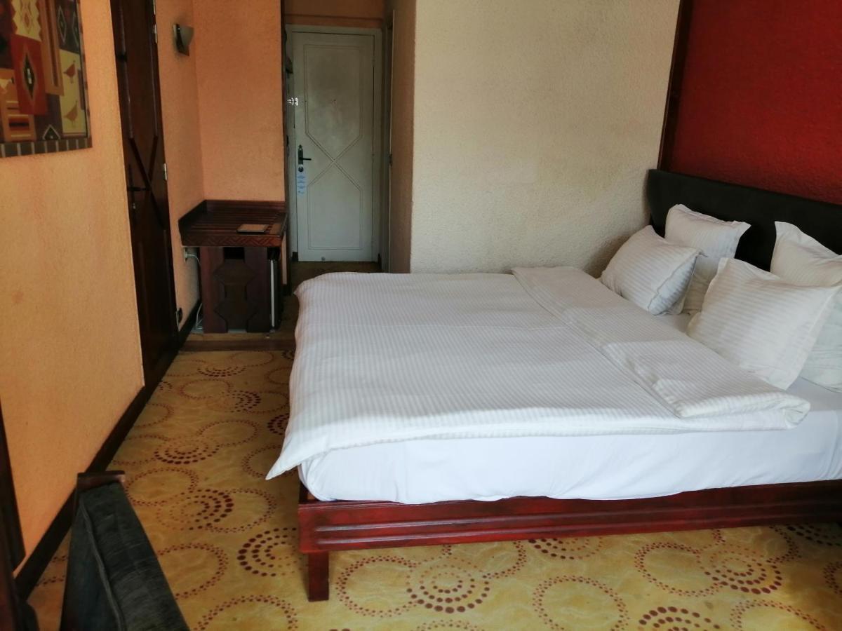 Hotel Jardin Savana Ντακάρ Εξωτερικό φωτογραφία