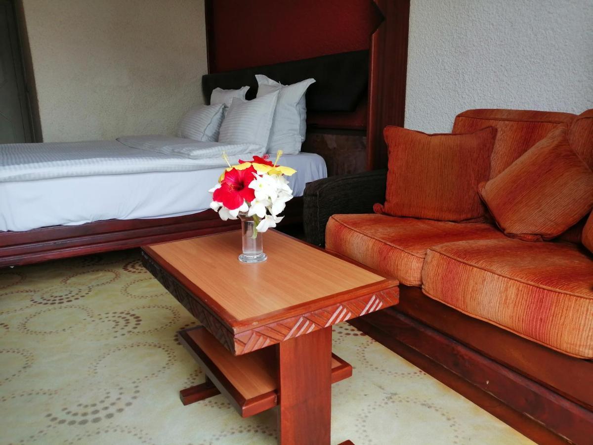 Hotel Jardin Savana Ντακάρ Εξωτερικό φωτογραφία
