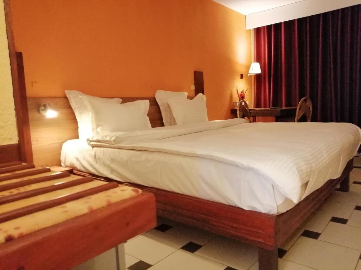 Hotel Jardin Savana Ντακάρ Εξωτερικό φωτογραφία